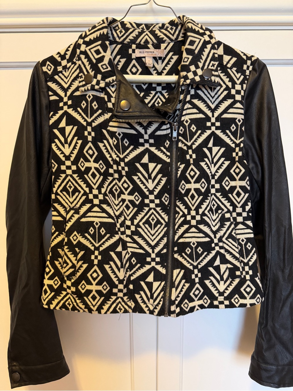 Blu Pepper Vintage Black & Cream Patterned Moto Jacket- Small